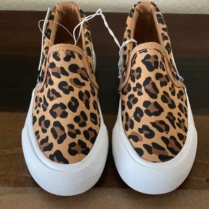 Mudd Animal Print Slip On Girl Shoes